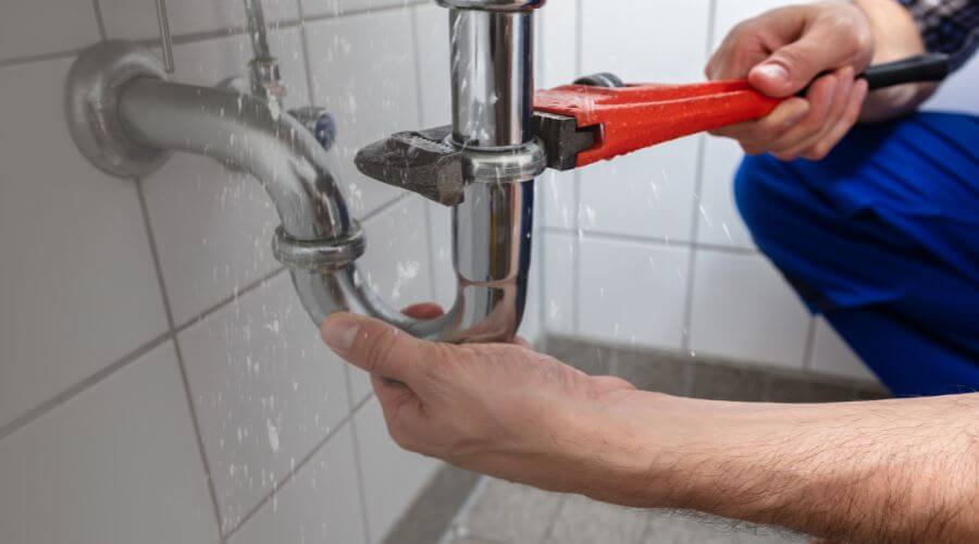Leak Detection Services in Mineral Point, MO